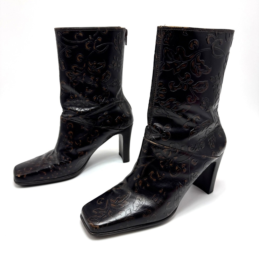 Amanda Smith "Fate Floral Embossed Leather Boots Stacked Heel Square Toe Size 9